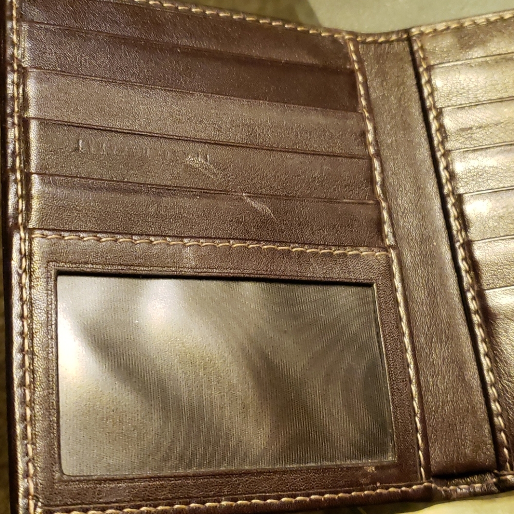 Accessory - Picture 7 of 9